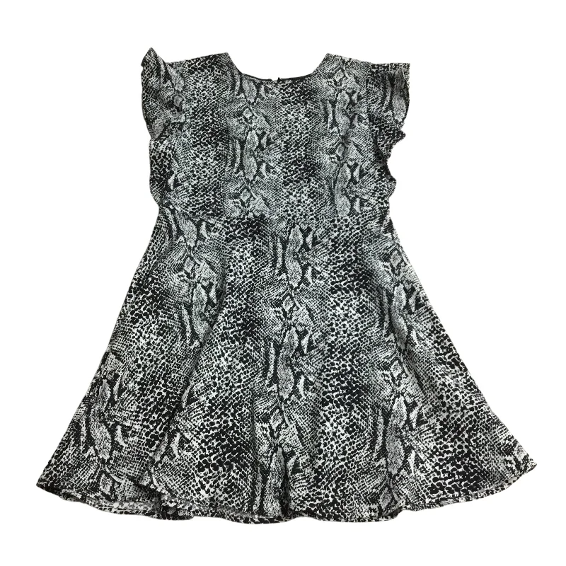 Dress Casual Short By Who What Wear In Snakeskin Print, Size: M