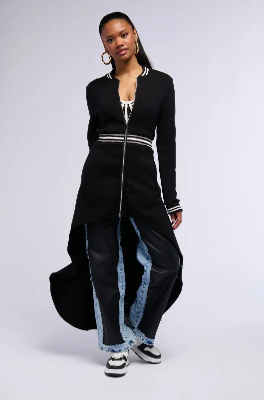 KEEP IT MOVING SCUBA TRENCH IN BLACK