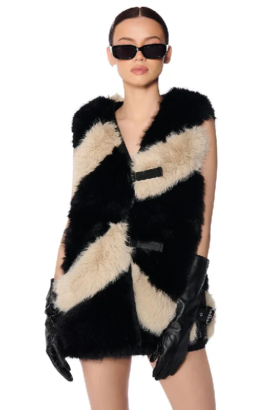 FAUX FUR HOLIDAY VEST